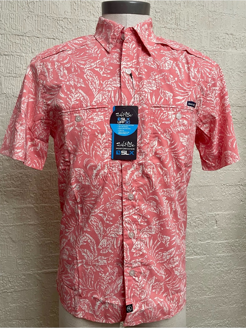 Salt Life Men's SLX Performance Short Sleeve Button-Down Shirt